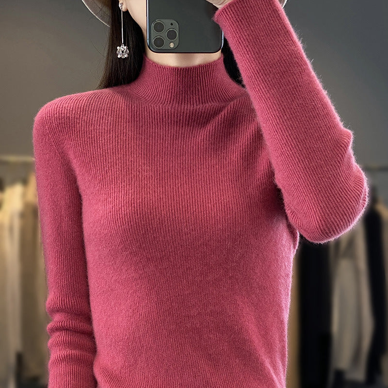 Damen Schlanker Feinstrick-Mockneckpullover aus feinem Angora‑Mix Echoarchiv