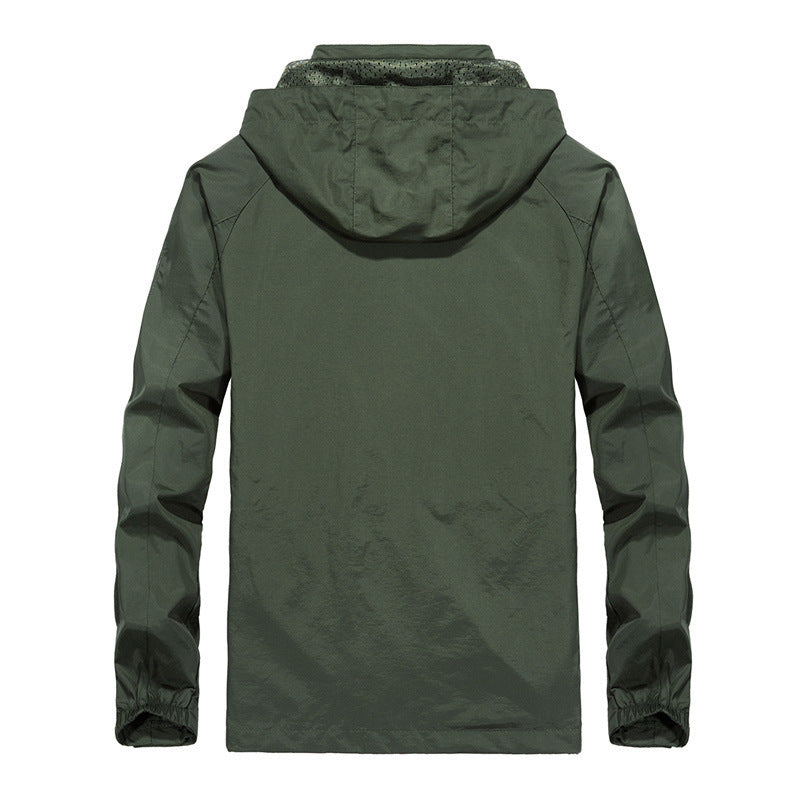 Herren Leichte Kapuzen-Outdoorjacke im technischen Look mit atmungsaktivem Meshfutter und Reißverschlusstaschen – Taviero