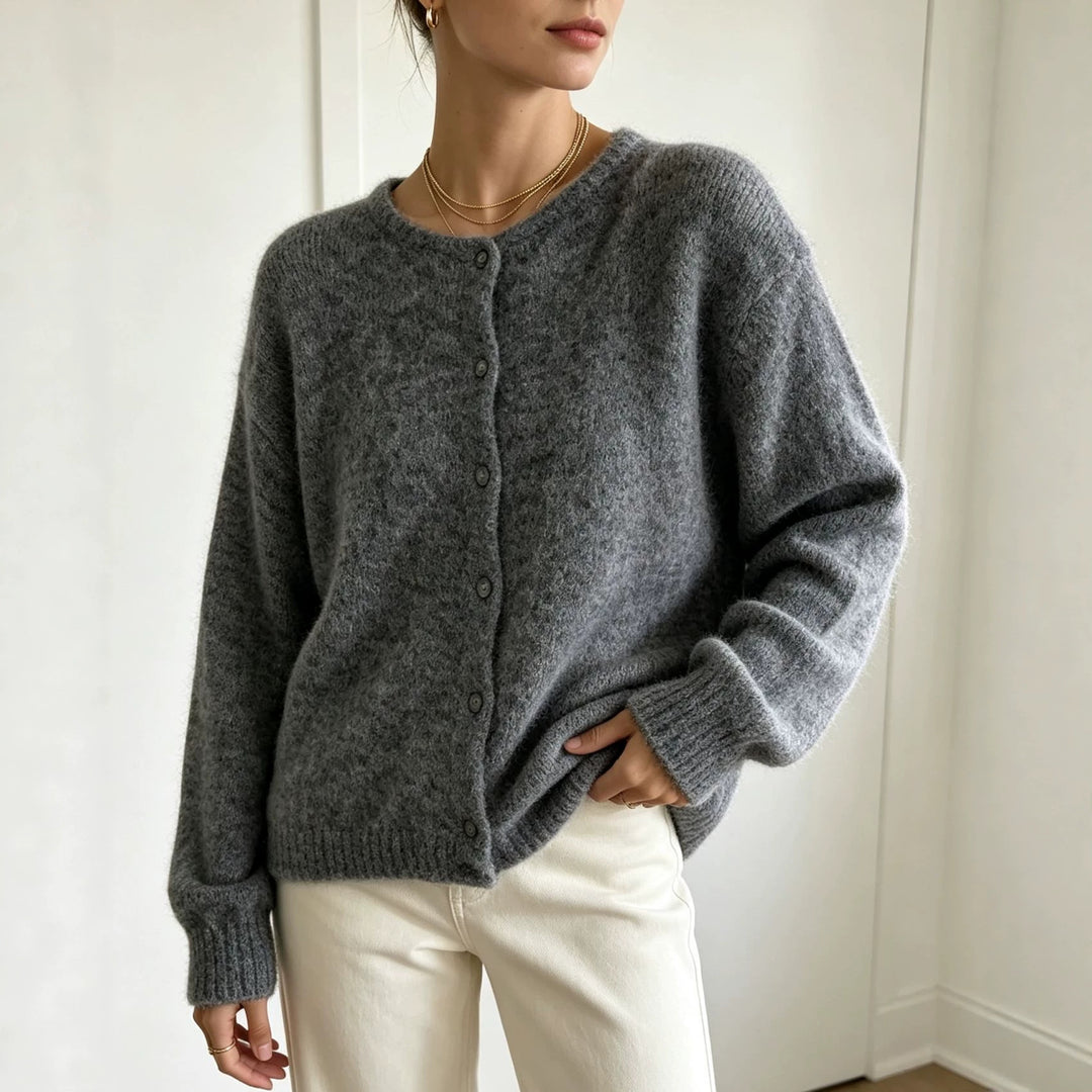 Damen Rundhals-Strickjacke mit weichem Flormix, Knopfverschluss und gerippten Bündchen – Célinea
