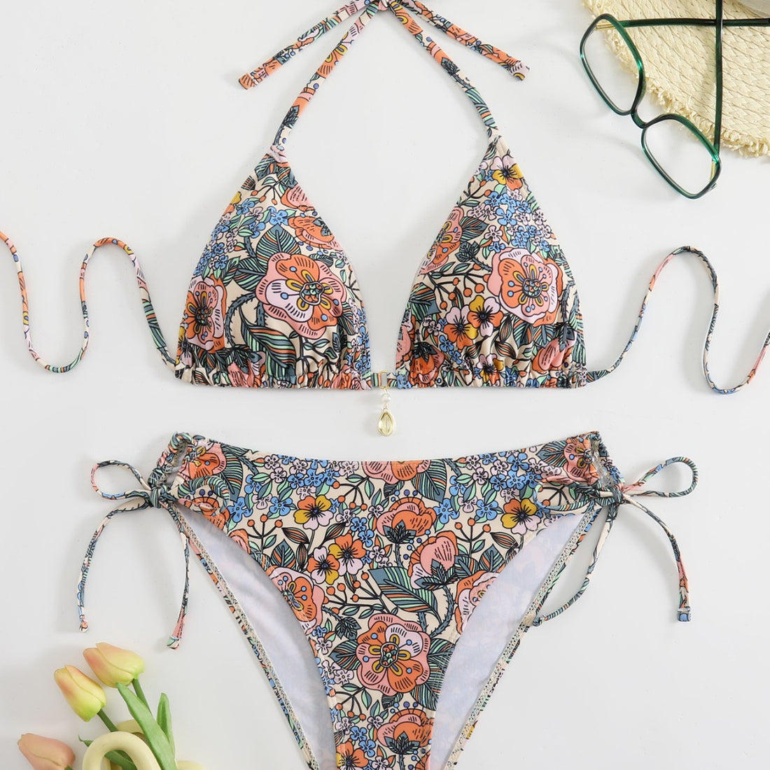 Damen Triangel-Bikini mit individualisierbarem Bindeband und floralem Design – Maréssa