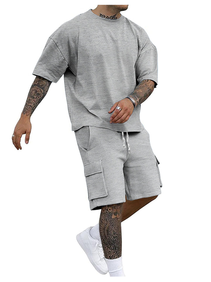 Herren lässiges Kurzarm-Set mit Cargo-Shorts und Oversize-Schnitt Echoarchiv