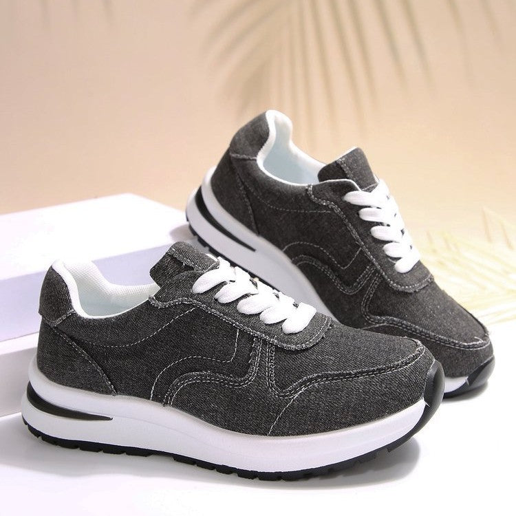 Damen leichte Sneaker im Jeanslook mit gepolstertem Komfortfußbett, stoßdämpfender EVA-Zwischensohle und profiliertem Laufsohlen-Design Echo Archiv
