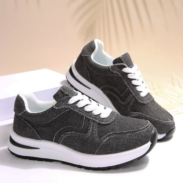 Damen leichte Sneaker im Jeanslook mit gepolstertem Komfortfußbett, stoßdämpfender EVA-Zwischensohle und profiliertem Laufsohlen-Design Echo Archiv