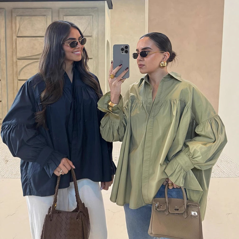 Damen nan oversized Tunika-Bluse mit verdeckter Knopfleiste, geraffter Passe und Volantmanschette Echo Archiv