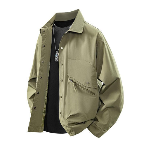 Herren Overshirt-Coachjacke im Urban-Utility-Stil mit Druckknopfleiste und schräger Reißverschlusstasche Echo Archiv