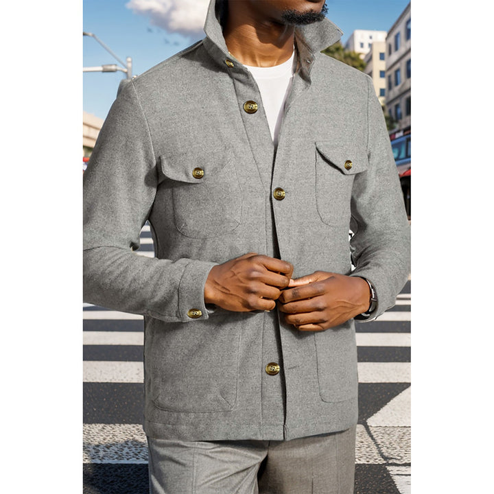 Herren moderne Utility-Jacke mit praktischem Stehkragen und aufgesetzten Taschen Echoarchiv