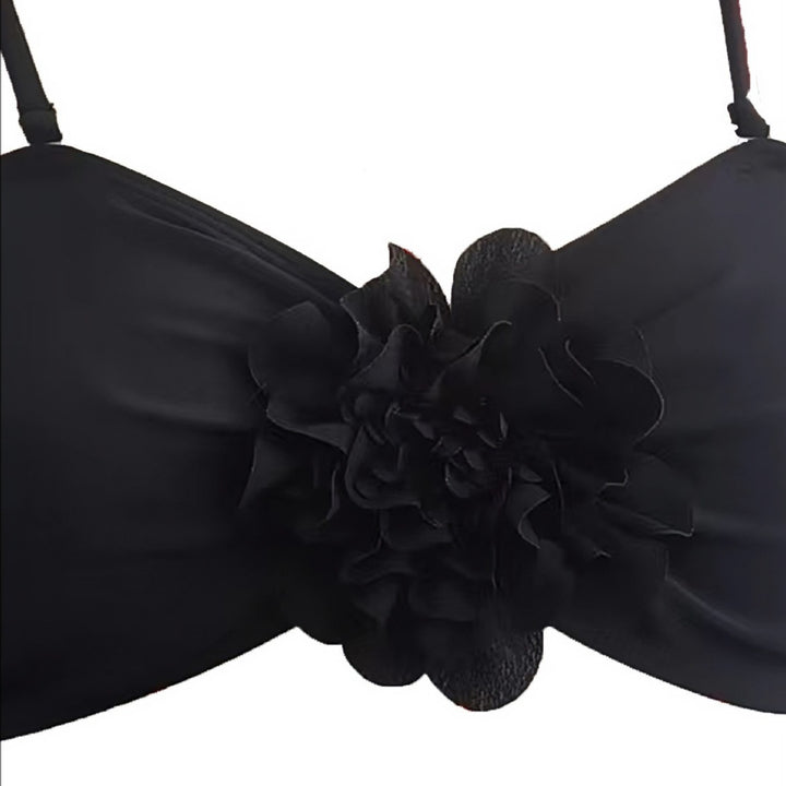 Damen Bandeau-Bikini mit blütenförmigen Details Echo Archiv