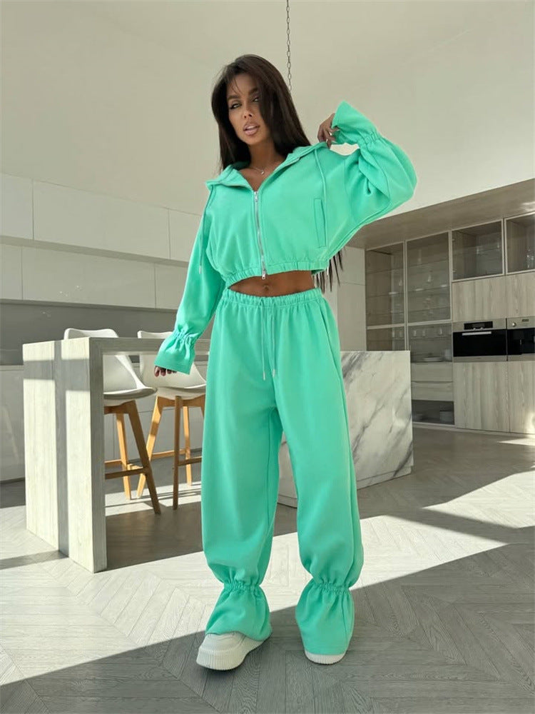 Damen Cropped-Kapuzenjacke mit Reißverschluss und taillierter Tunnelzug-Jogginghose – Auréline