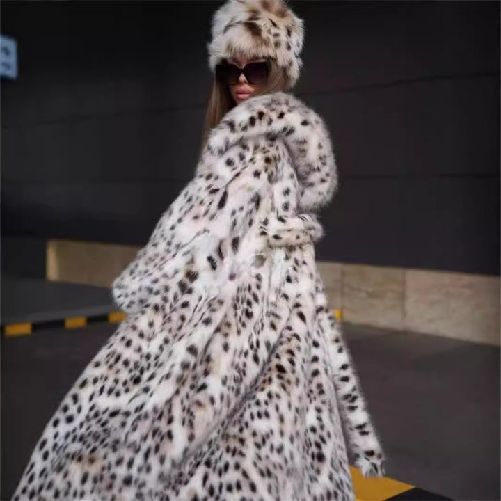 Damen Kapuzen-Kunstfellmantel in Oversize-Silhouette mit Leopardenmuster Echo Archiv