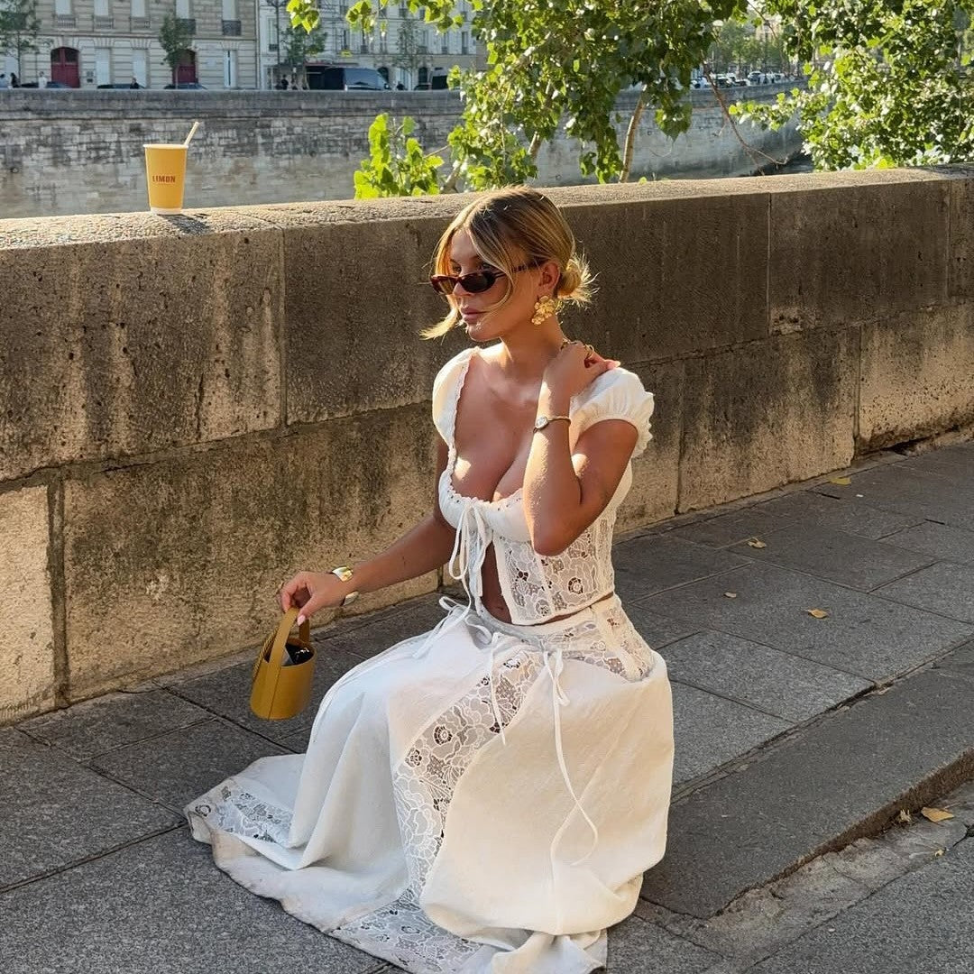 Damen Spitzen Crop-Top mit Puffärmeln Echo Archiv