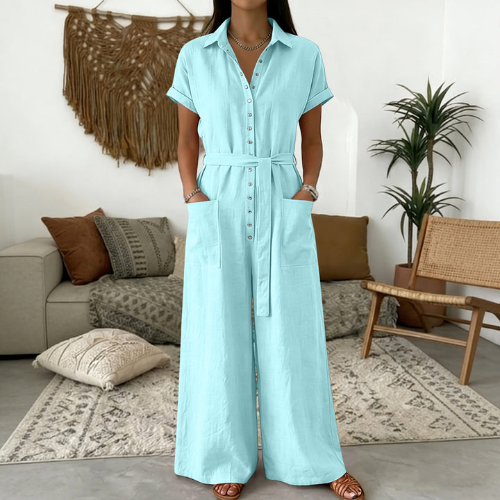 Damen Hemdblusen-Jumpsuit mit weitem Bein, Aufgesetzten Taschen und Bindegürtel – Élovi