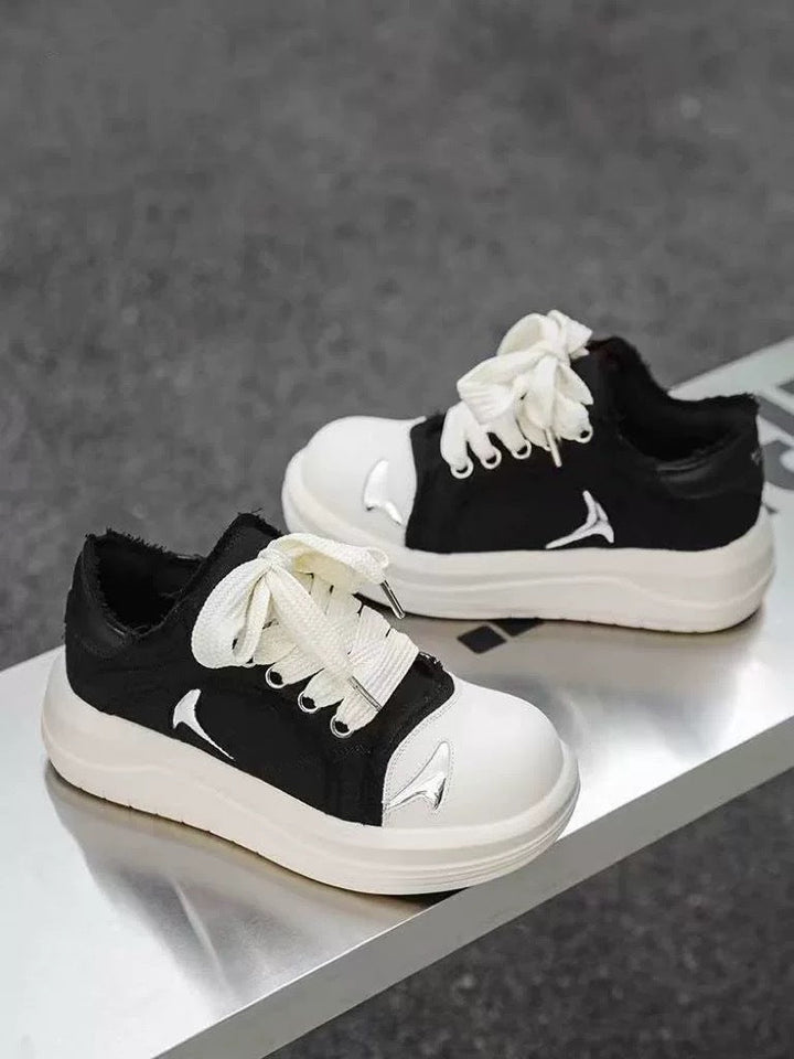 Damen Hochwertige Sneaker mit innovativer Schnürdetails und bequemer Dämpfung Echo Archiv