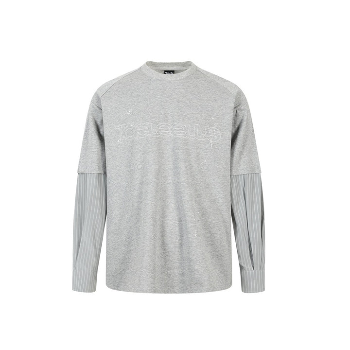 Unisex Lagen-Langarmshirt mit Halbarm-Overlay, gestreiften Einsatzärmeln und Ton-in-Ton-Logo Echoarchiv