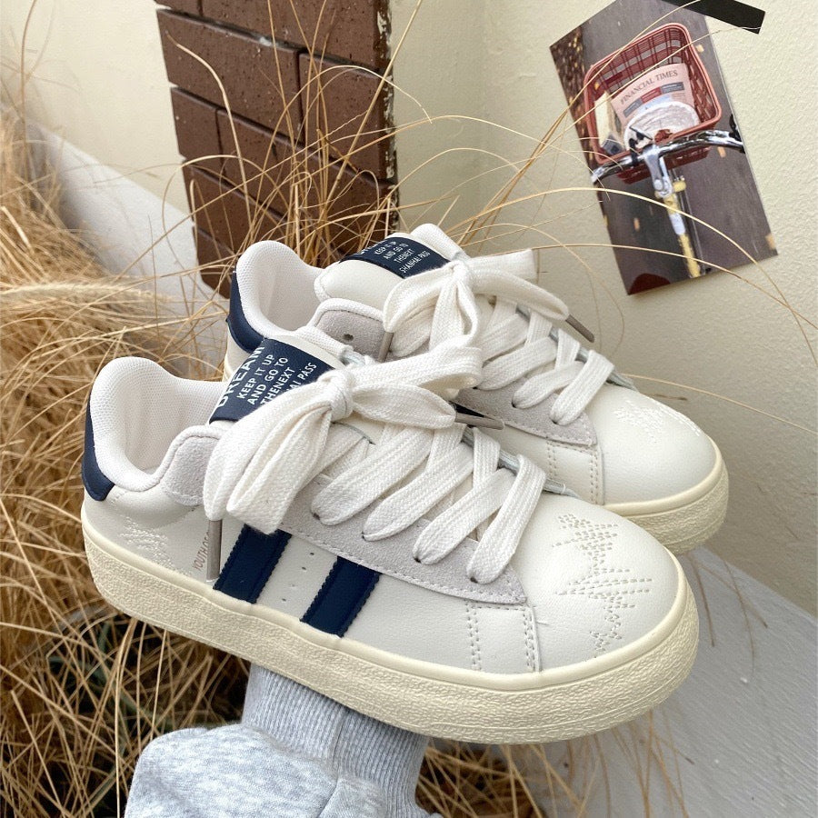 Damen Sneaker aus hochwertigem Leder mit modernem Design Echo Archiv