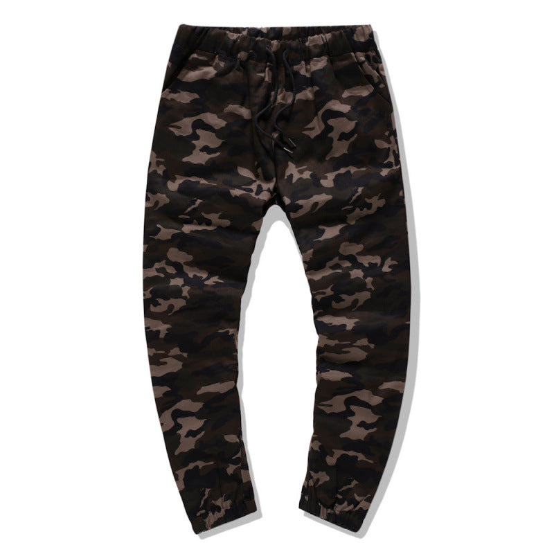 Herren Cargohose im modernen Camouflage-Design mit elastischem Bund Echoarchiv