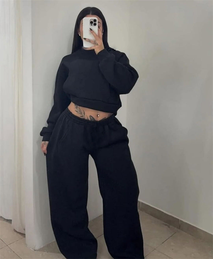 Damen Cropped-Sweatshirt mit hohem Rundhalsausschnitt und elastischer Tunnelzug Wide-Leg Jogginghose Set – Avérine