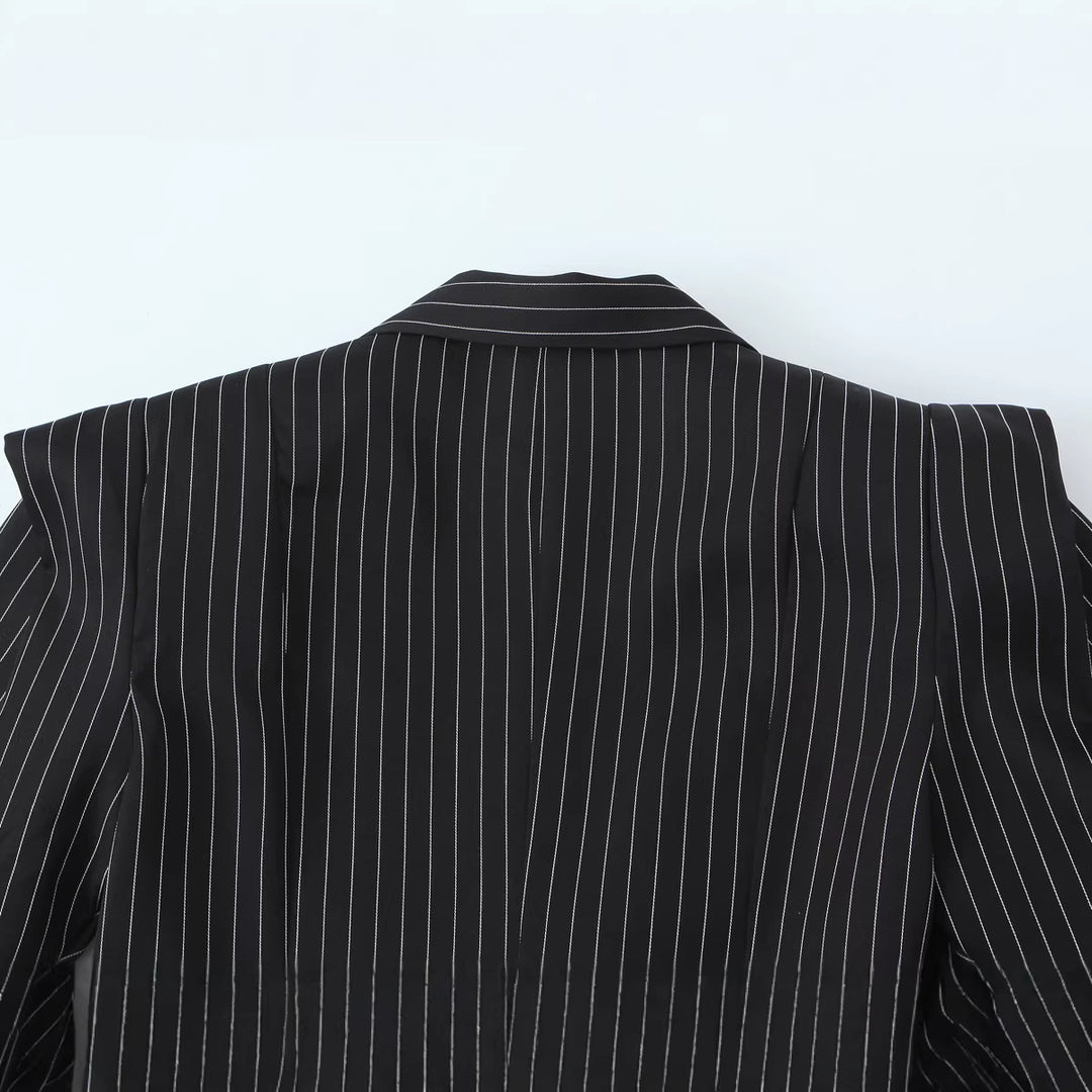 Damen Doppelreihiger Nadelstreifen-Blazer mit strukturierter Schulterpasse Echoarchiv