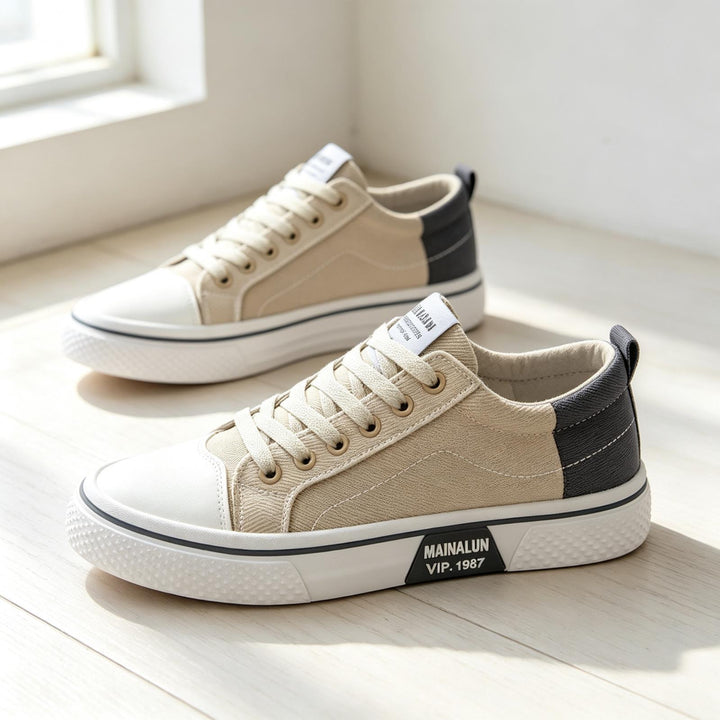 Herren Sportliche Sneakers mit kontrastierenden Einsätzen Echoarchiv