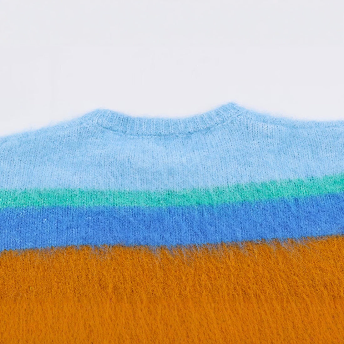 Damen Oversize Mohair‑Look Streifenpullover mit Rundhalsausschnitt Echoarchiv