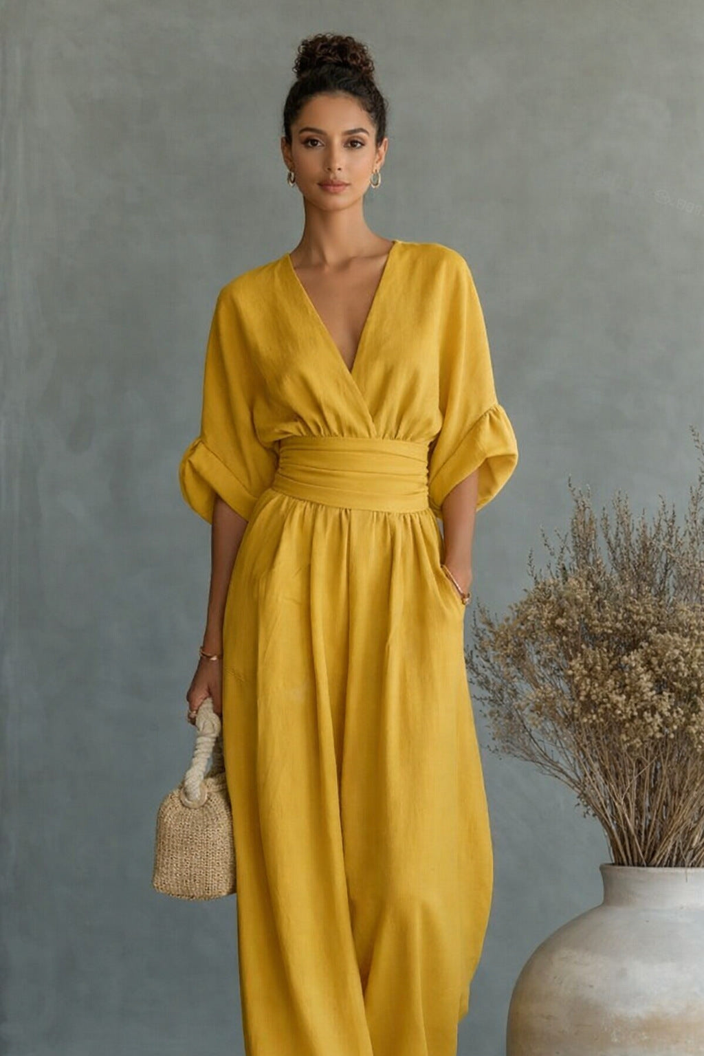 Damen Jumpsuit mit elegantem V-Ausschnitt und weitem Bein Echo Archiv