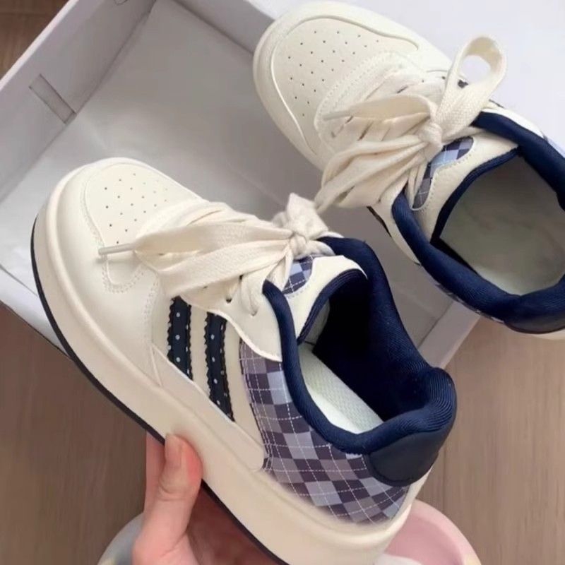 Damen Sneakers mit Karo-Muster und gepolsterter Sohle Echo Archiv