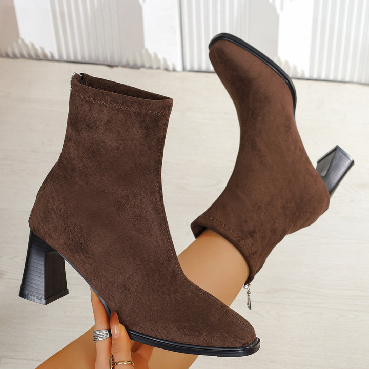 Damen Elegante Stiefeletten aus Wildleder mit Blockabsatz Echo Archiv