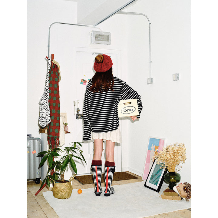 Unisex Gestreifter Breton-Pullover mit Rundhalsausschnitt und Oversize-Schnitt Echoarchiv
