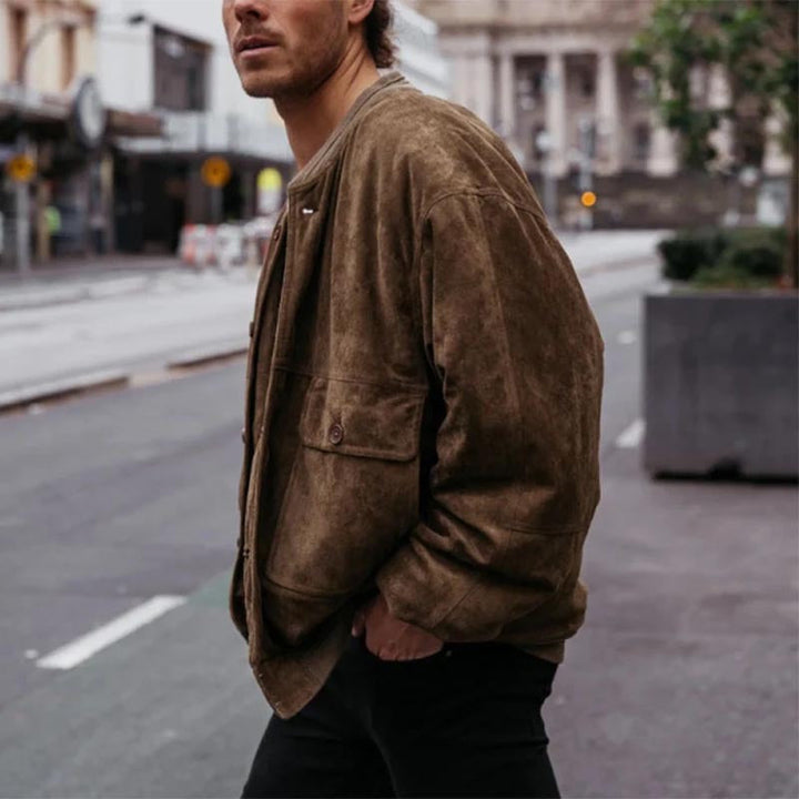 Herren lässige Wildlederjacke im Vintage-Stil mit praktischen Taschen Echoarchiv