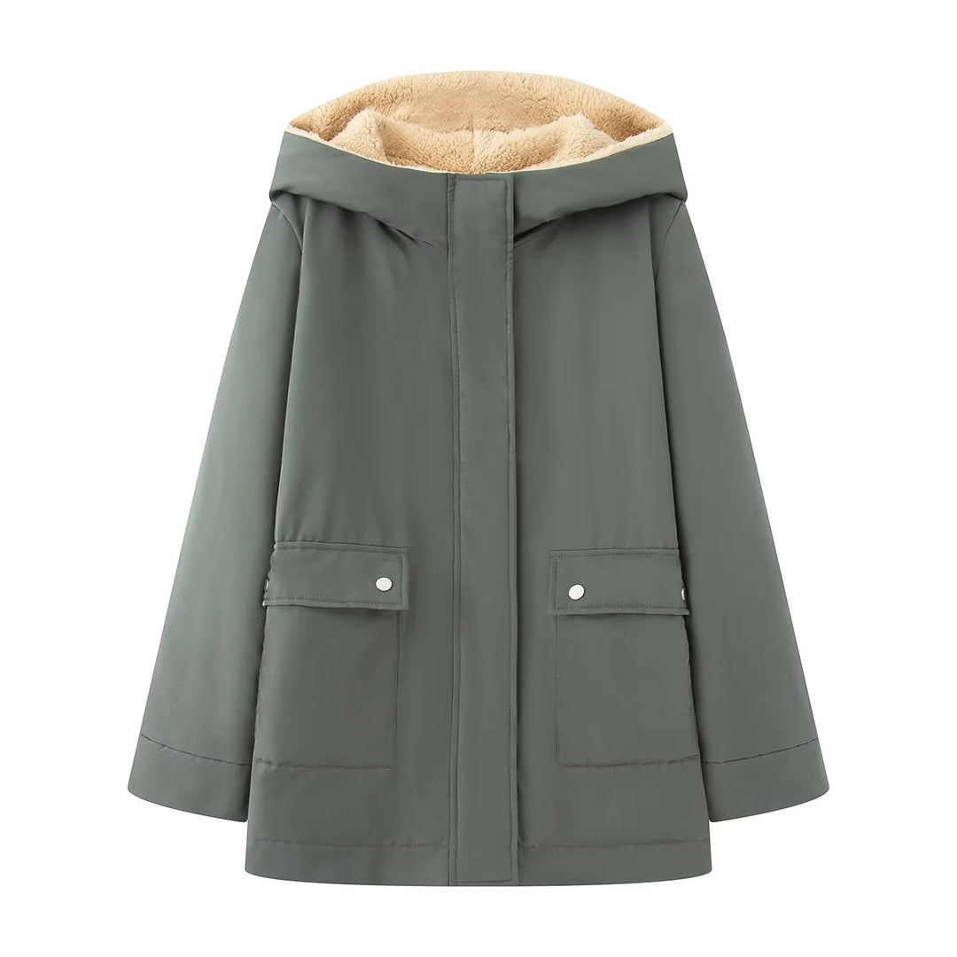 Damen gefütterte Kapuzenparka mit Teddyfutter, verdeckter Reißverschluss und großen Pattentaschen – Montévia