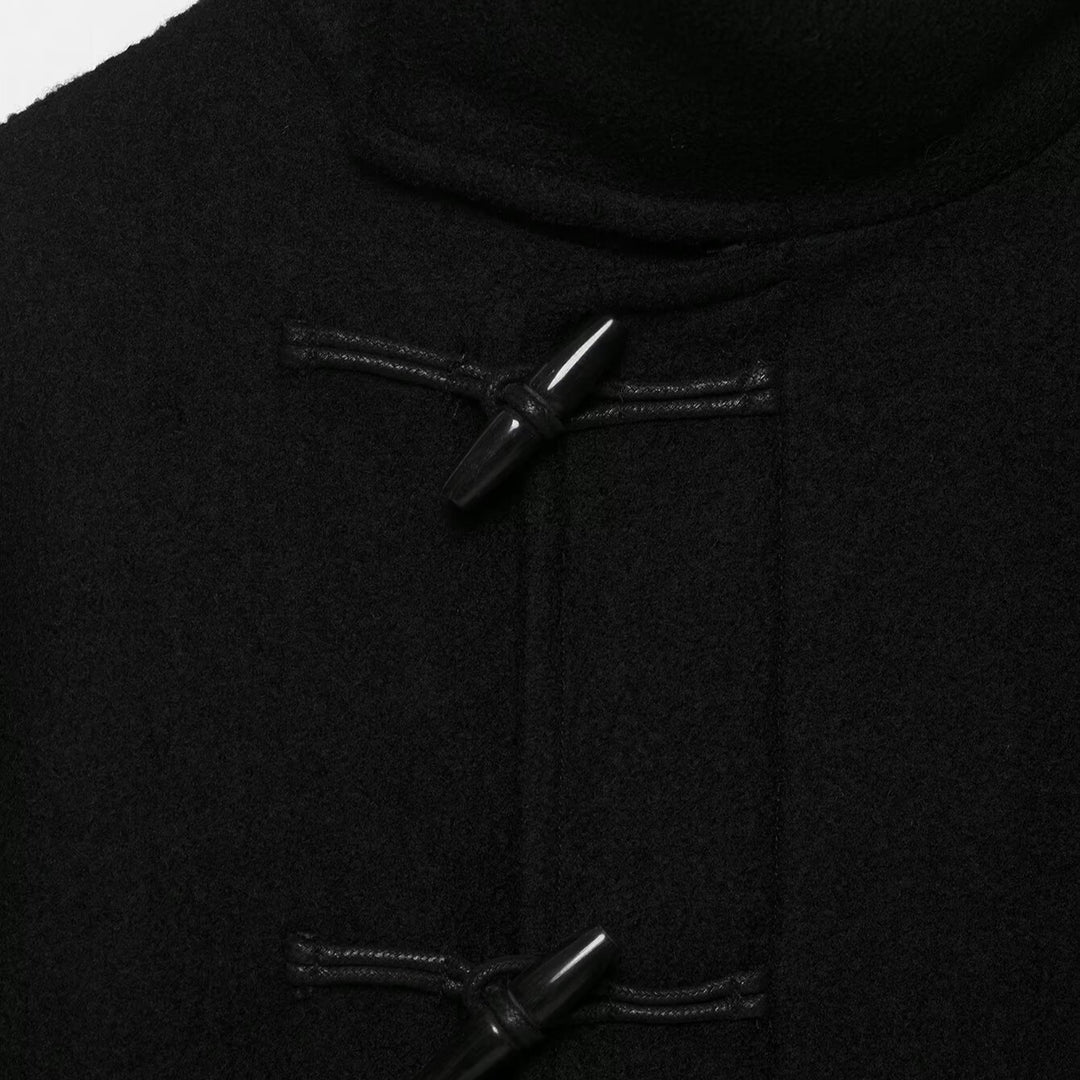 Damen Kurze Duffle-Capejacke mit Stehkragen, Knebelverschlüssen und Taillengürtel Echoarchiv