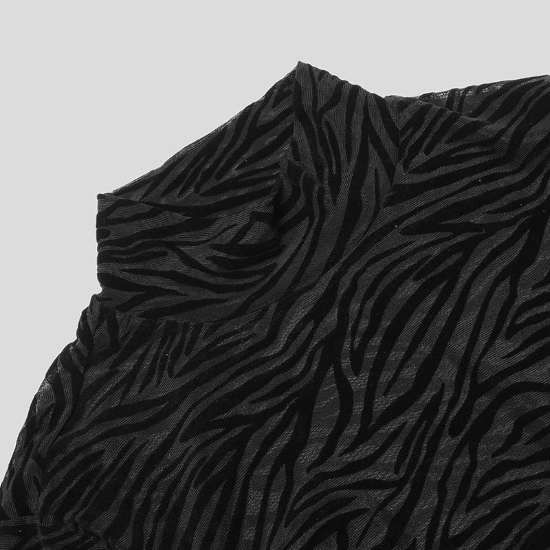 Damen Langarmshirt mit strukturiertem Animal-Print und Stehkragen Echoarchiv