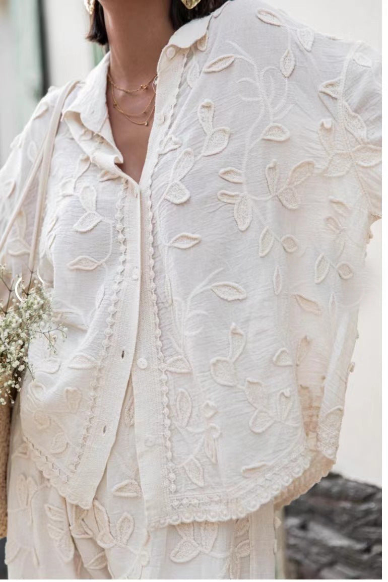Damen Bluse mit feiner Stickerei und luftiger Passform Echo Archiv