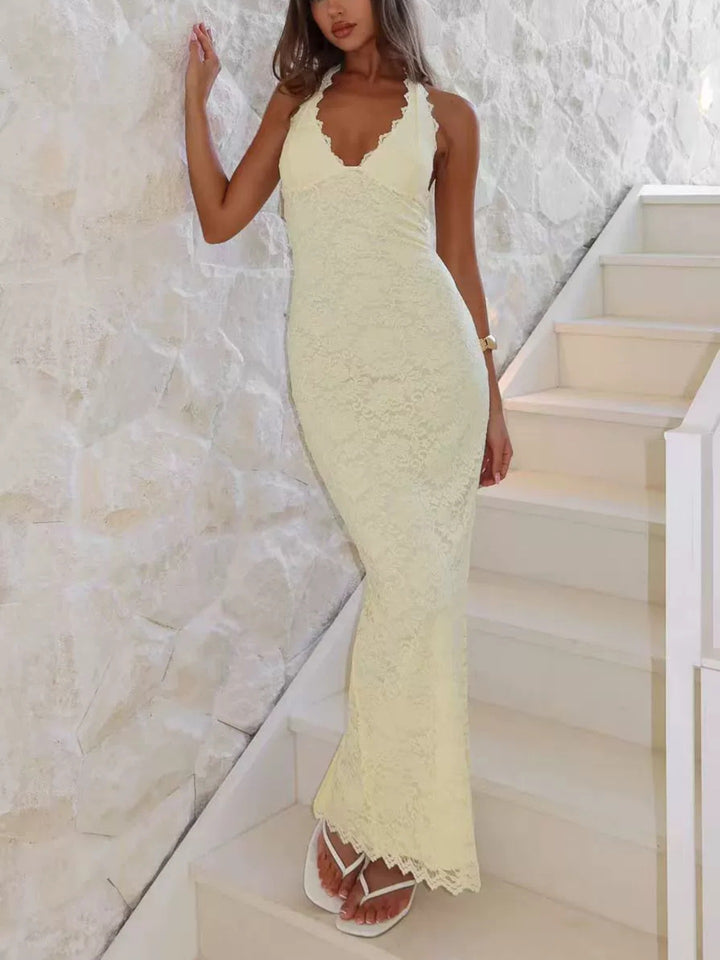 Damen Elegantes Spitzenmaxikleid mit halterndem Dekolleté Echo Archiv
