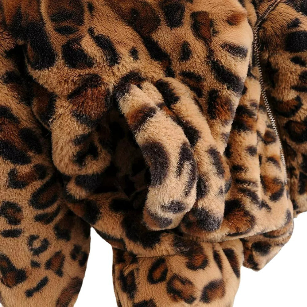 Damen Kunstfelljacke mit Leopardenmuster, durchgehendem Reißverschluss und elastischem Saum Echo Archiv