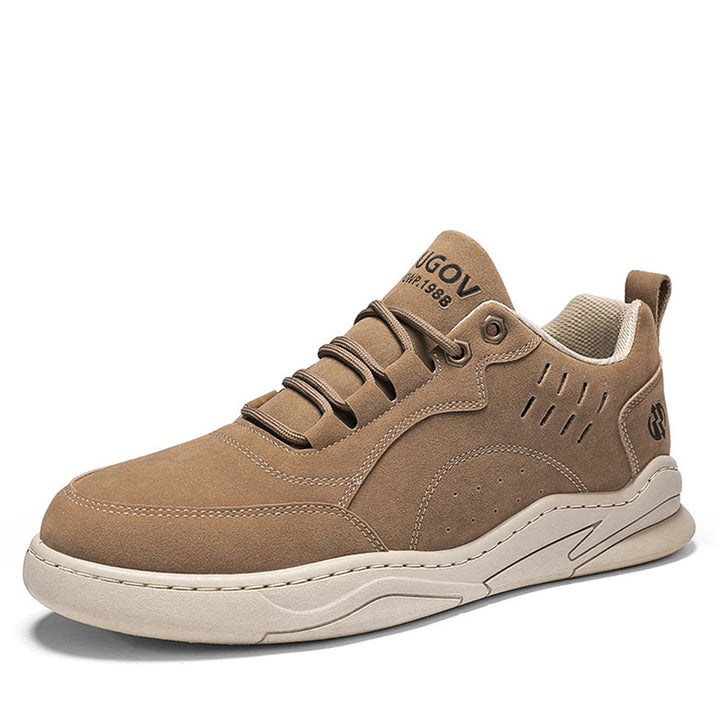 Herren urbaner Veloursleder-Optik City-Sneaker mit gelochter Seitenbelüftung und ergonomischer Plateaulaufsohle – Norré