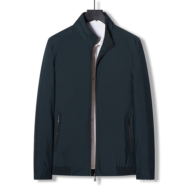 Herren funktionale Outdoor-Jacke mit hohem Kragen und atmungsaktiven Eigenschaften Echoarchiv