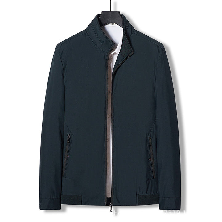 Herren funktionale Outdoor-Jacke mit hohem Kragen und atmungsaktiven Eigenschaften Echoarchiv