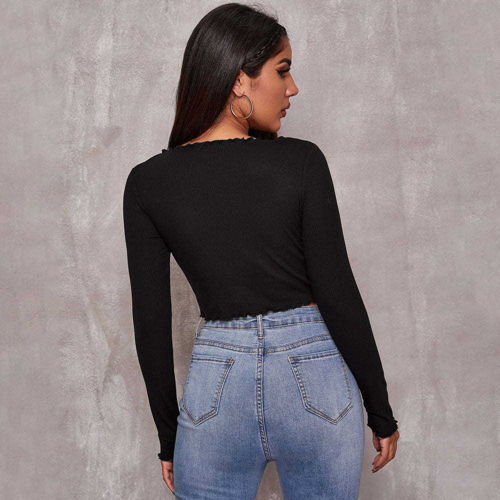 Damen geripptes Cropped-Longsleeve mit Tunnelzugvorderseite, Bindekordeln und gewelltem Saum – Avérine