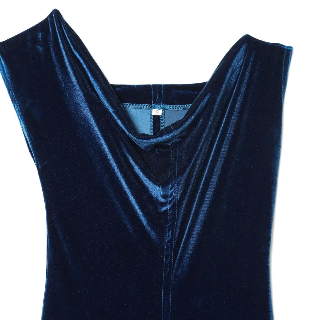 Damen Samt Maxikleid mit elegantem V-Ausschnitt und raffiniertem Schlitz Echo Archiv