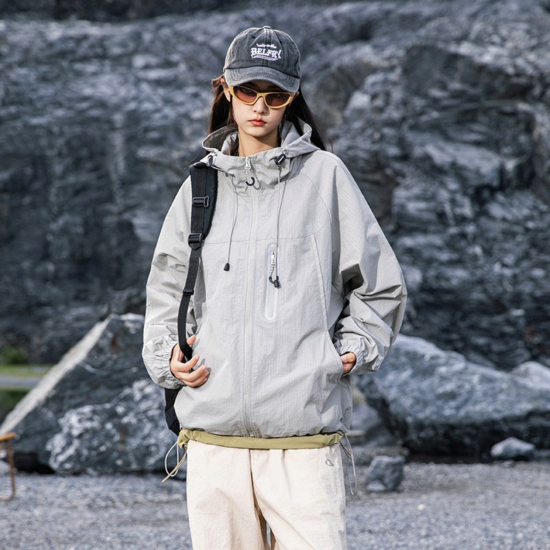 Herren Atmungsaktive Kapuzen-Fieldjacke mit verstaubarer Kapuze und reflektierendem Brustreißverschluss Echoarchiv