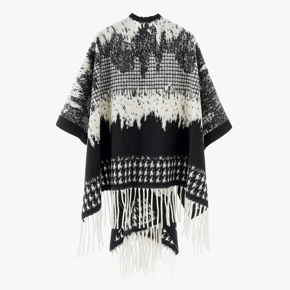 Damen Monochromer Jacquard-Capeponcho aus Wollmix mit Fransen und Oversize-Fall Echo Archiv