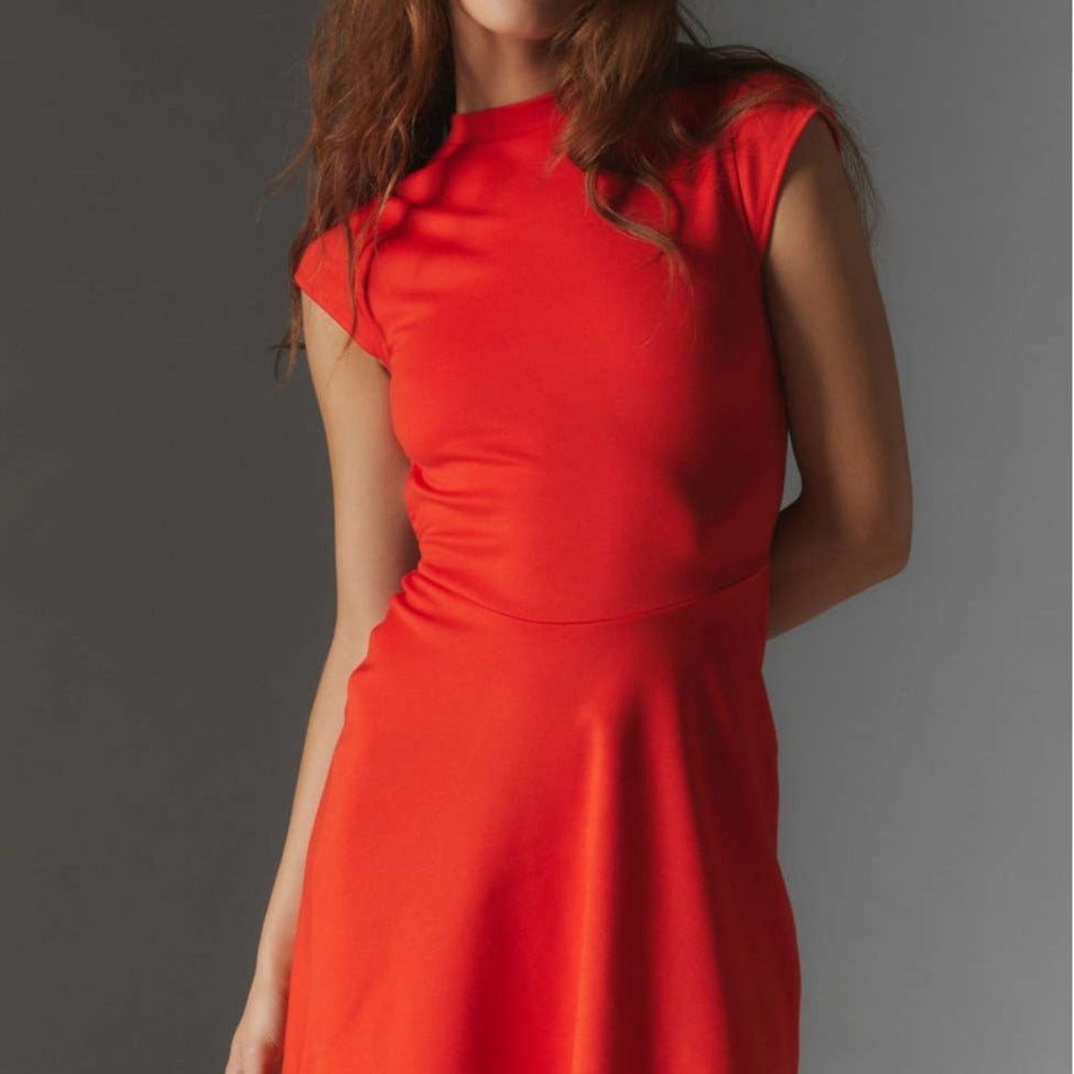 Damen Elegantes und figurbetontes Freizeitkleid Echo Archiv