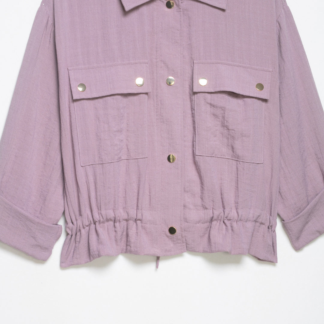 Damen Leichte Hemdblusen-Utility-Jacke mit Tunnelzugbund und Pattentaschen Echoarchiv