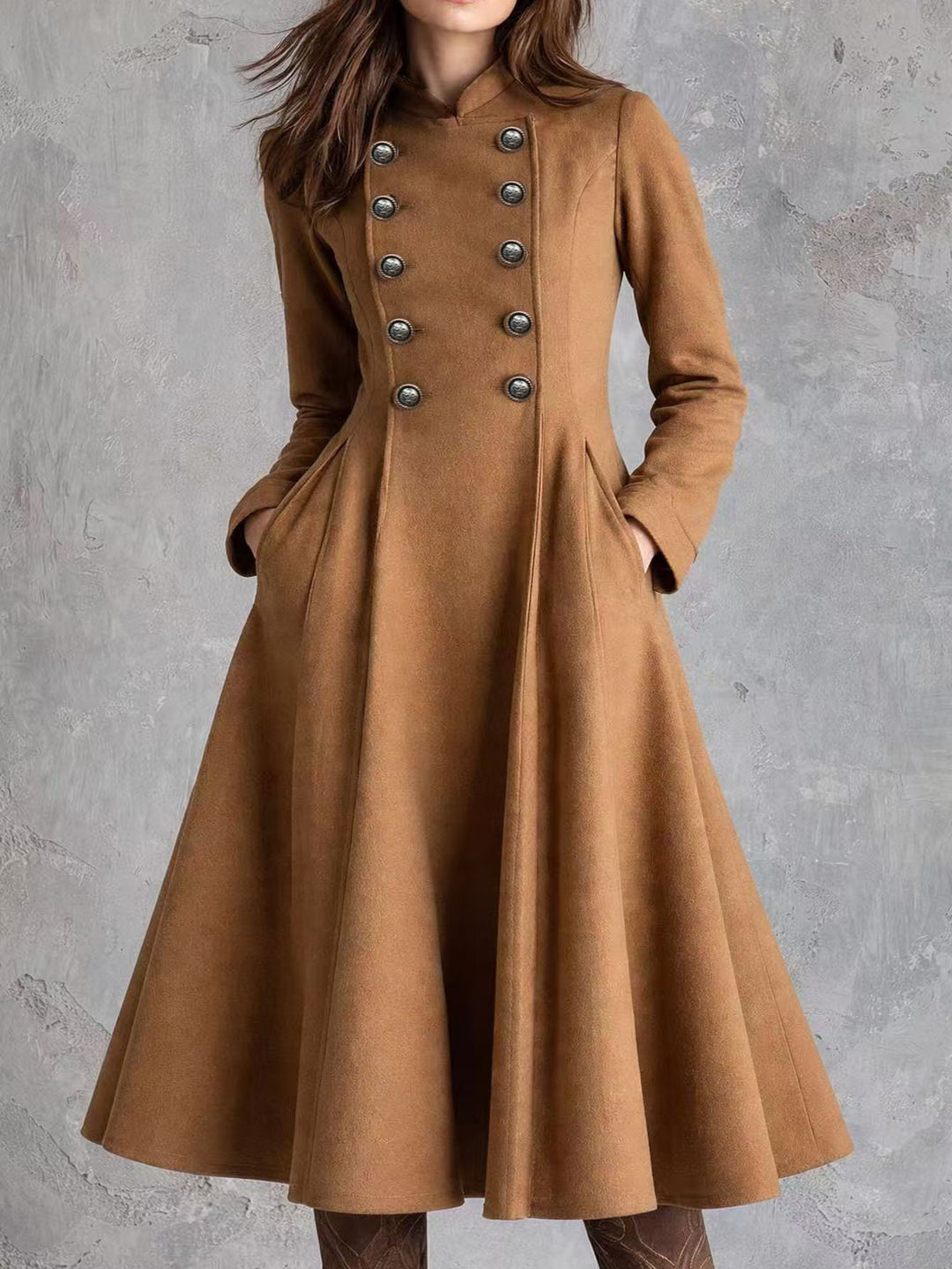 Damen tailliertes Mantelkleid mit doppelreihiger Knopfleiste und ausgestelltem Rock Echoarchiv