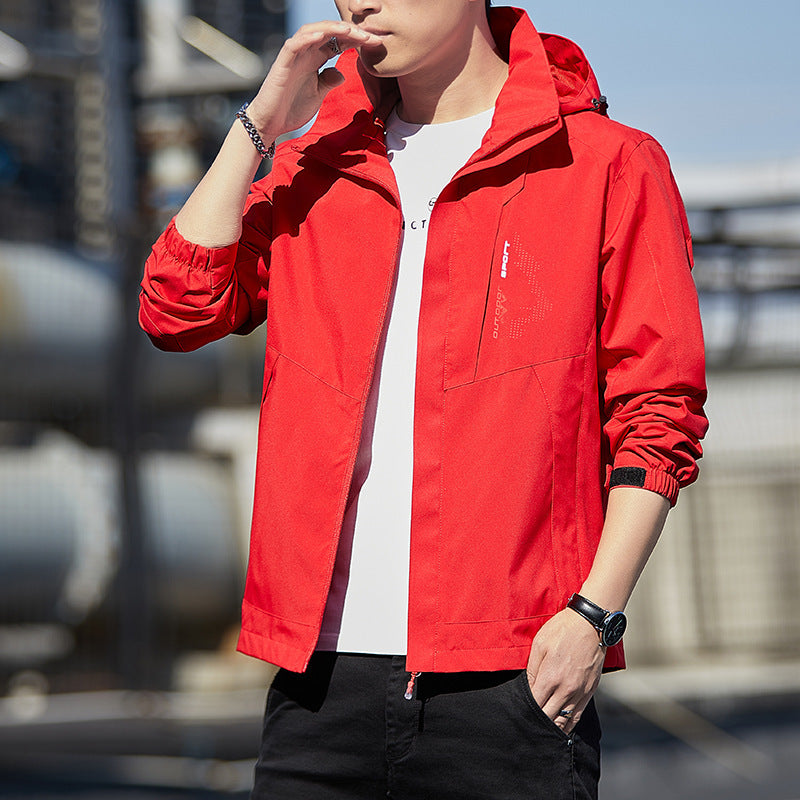 Herren Leichte Kapuzen-Softshelljacke mit winddichter Membran und minimalistischem Urban‑Schnitt Echo Archiv