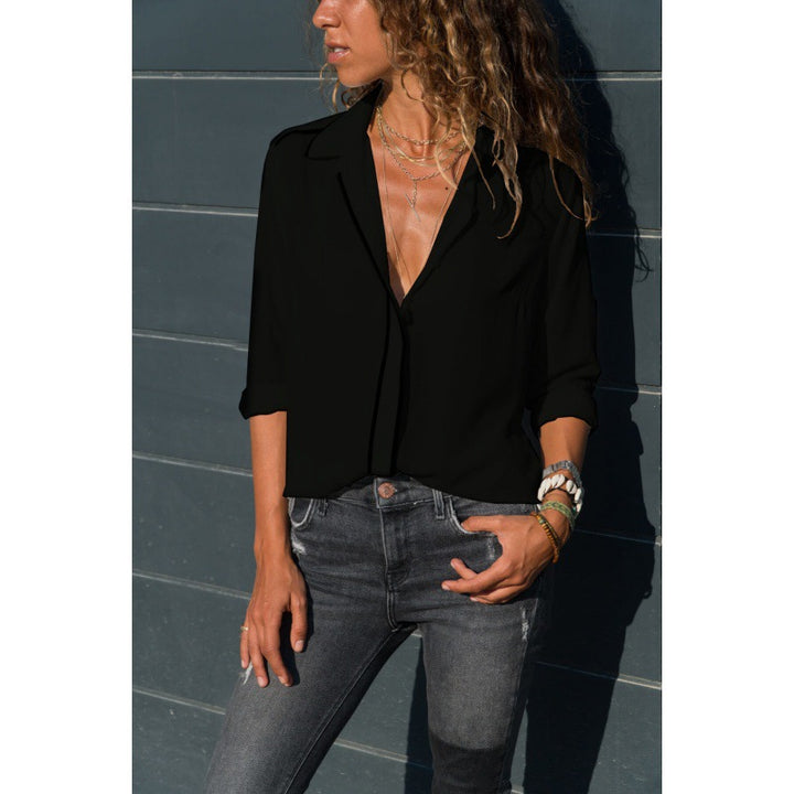 Damen Elegante Bluse mit Kontrastpaspel, V‑Ausschnitt und krempelbaren Ärmeln – Élovi