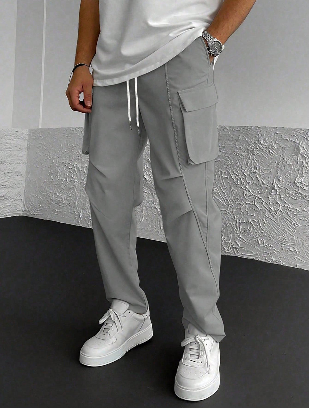 Herren Cargo-Hose mit multifunktionalen Taschen und elastischem Bund Echoarchiv