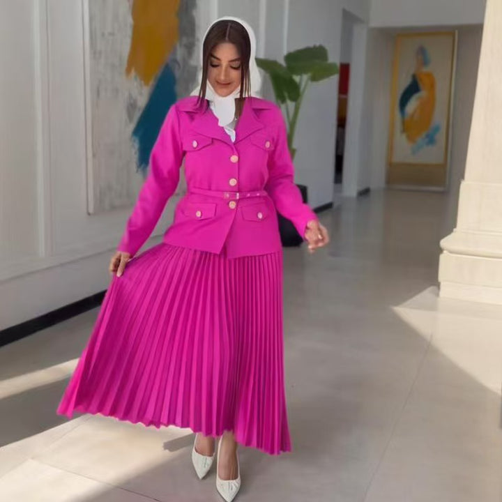 Damen Taillierter Blazer mit Gürtel und Plissierter Maxirock Set – Valéne