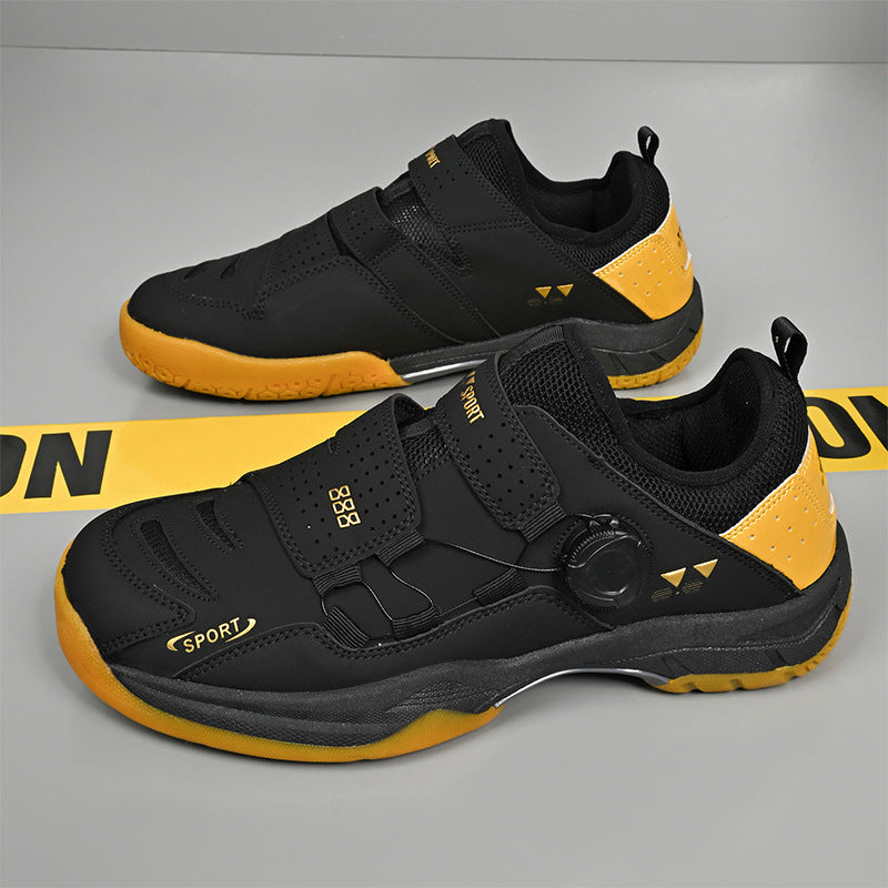 Unisex leichte Badminton‑Hallenschuhe mit rutschfester Gummilaufsohle, doppelte Klett‑Fixierung und Drehverschluss – Tavélo