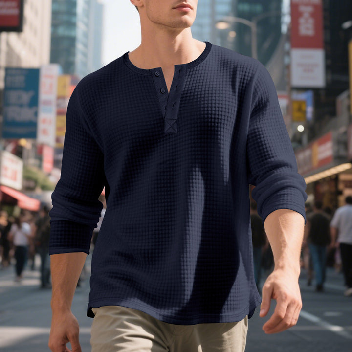 Herren Langarm-Henley-Shirt mit strukturiertem Design Echoarchiv